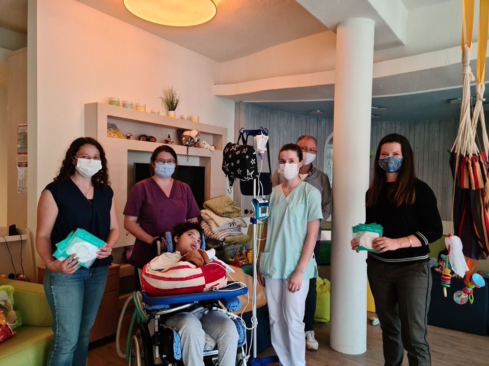 Maskenspende-Kinderintensivstation-SpitzMichl